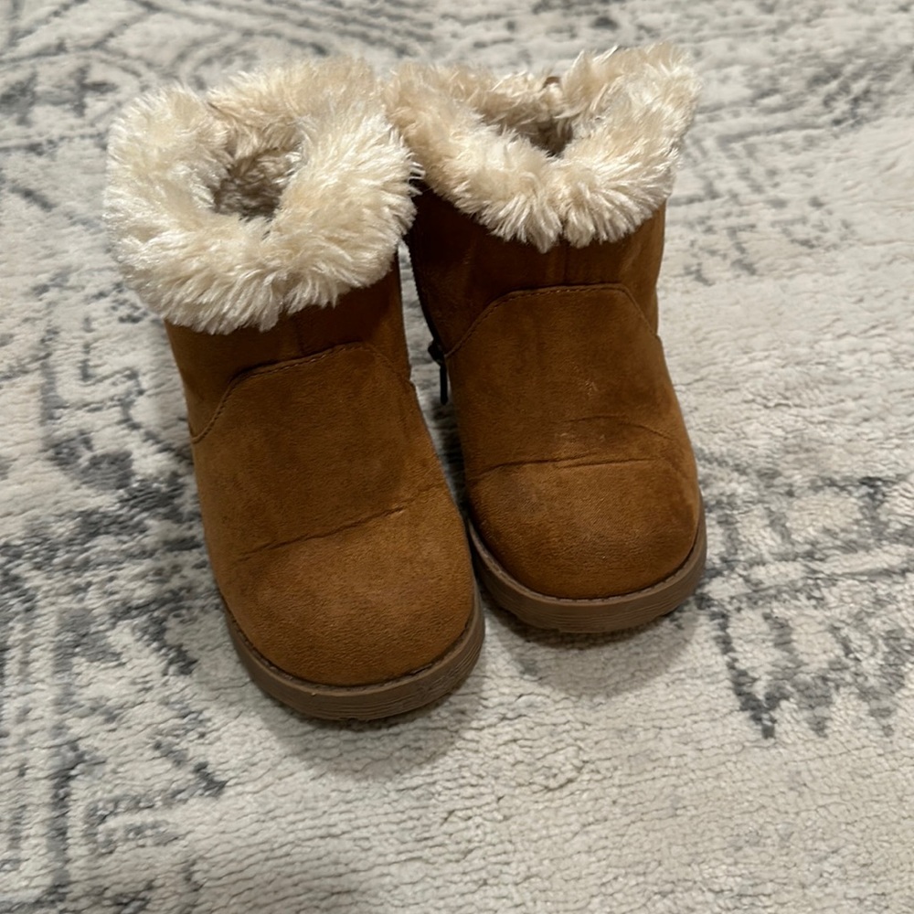 Toddler Size 8 Boots